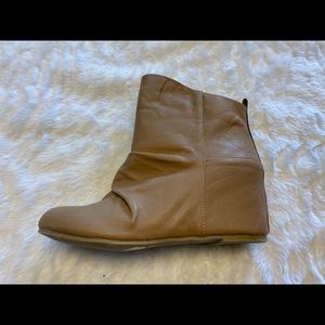 Aldo Swendsen Hidden Wedge Boots